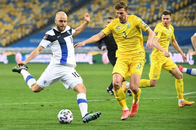 德甲：门兴格拉德巴赫VS莱比锡红牛，赛事分析与比分预测